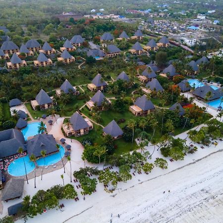 Neptune Pwani Beach Resort & Spa Zanzibar Kiwengwa  Exterior photo